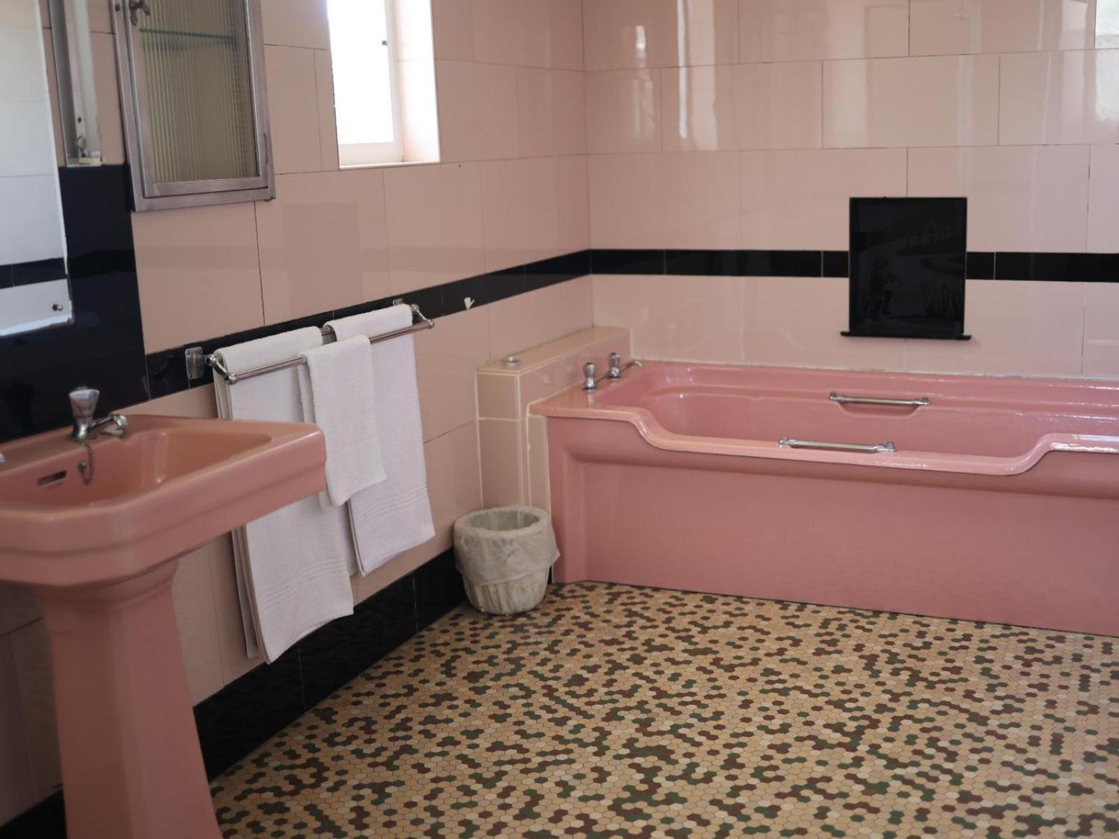 The Boston Guest House Bellville Room photo